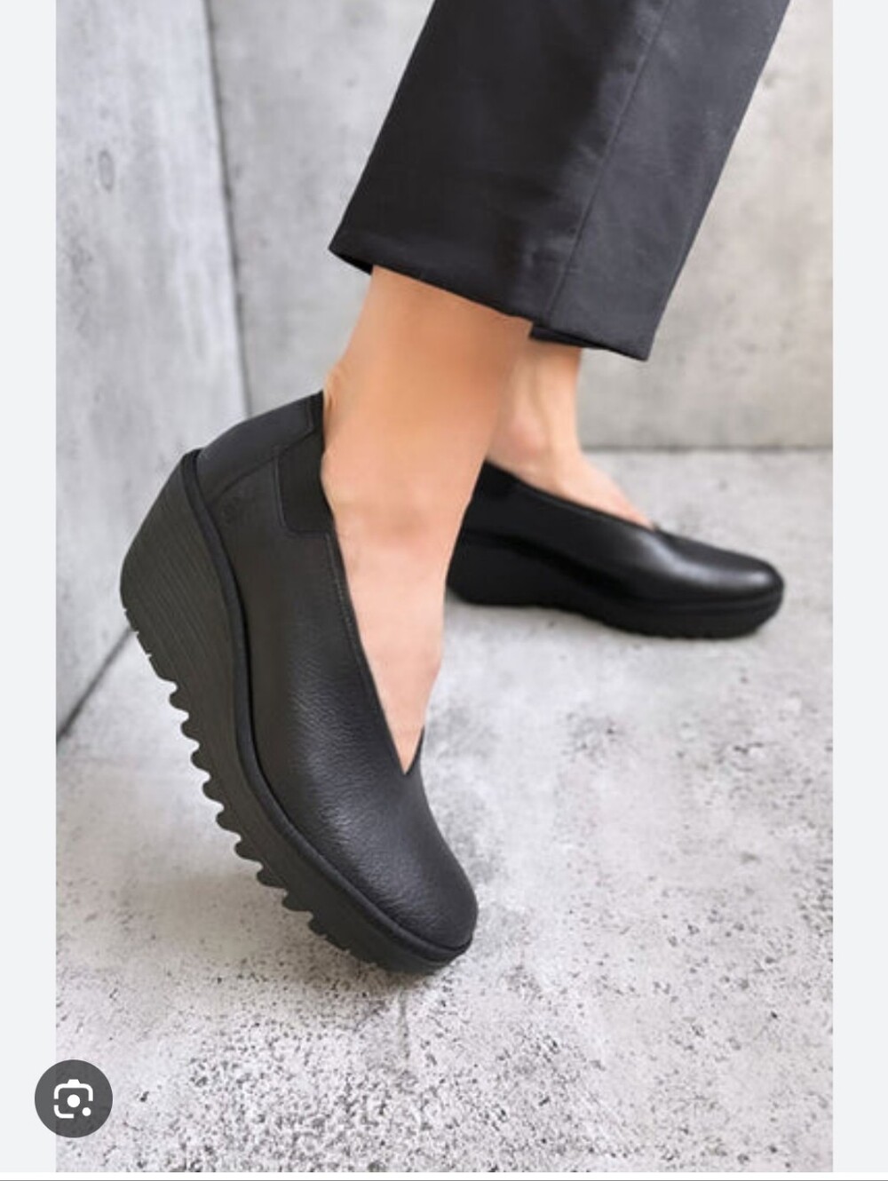 FLY LONDON | Yoza Leather Wedges Metallic Black Sz 41